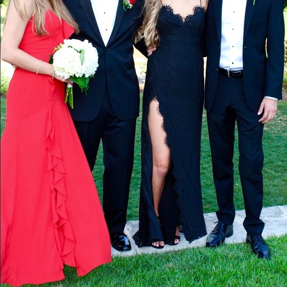 Fame and Partners x Revolve Gown - Picture 5 of 8